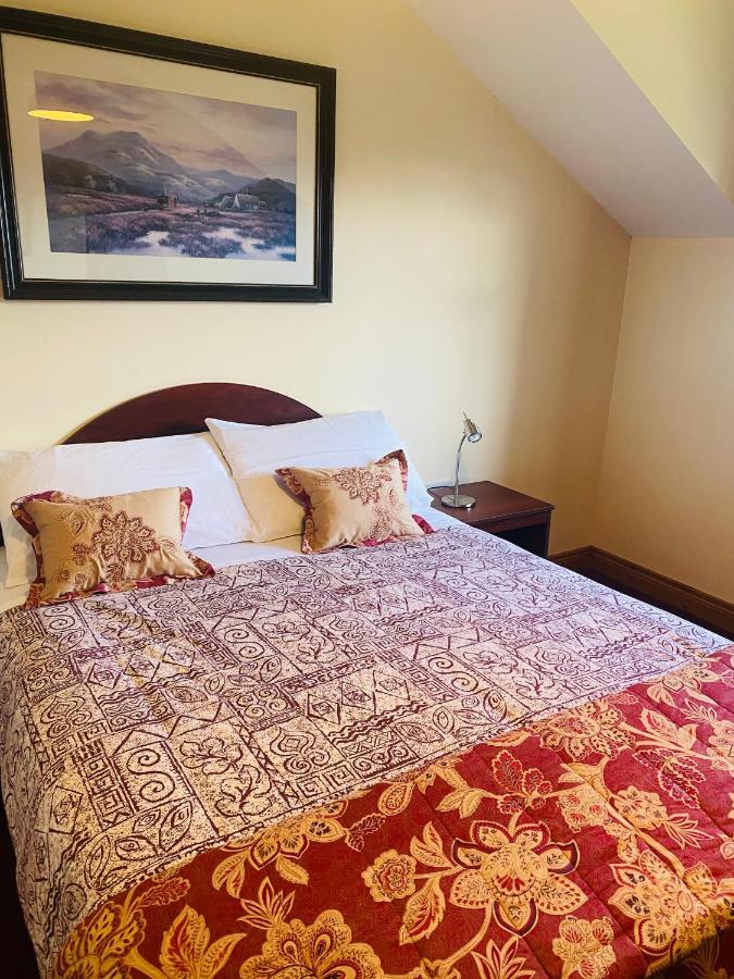 Town Clock Guesthouse 多尼戈尔 外观 照片